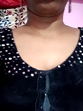 Villageammu18's Webcam Show