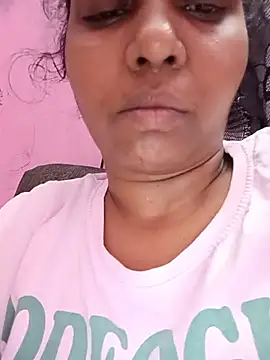 Villageammu18's Webcam Show