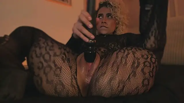 marian_pinzon élő XXX-chatje