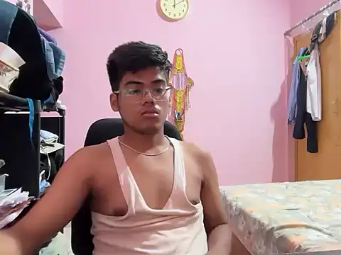 แชท XXX สดของ draytwink