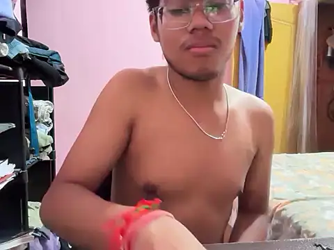 draytwink: διαδικτυακό σόου στην κάμερα