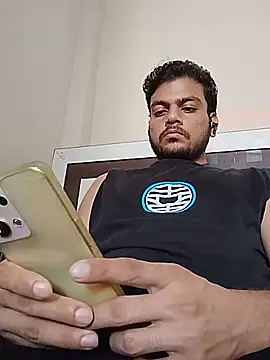 kishansmalldick Show in webcam