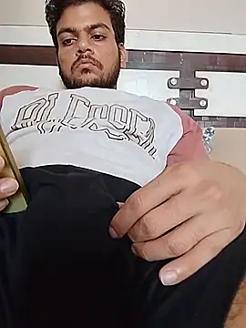 Realcumshow 在線直播表演