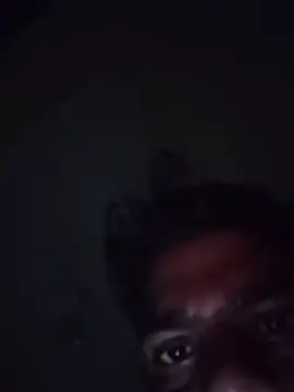 Realcumshow 在線直播表演