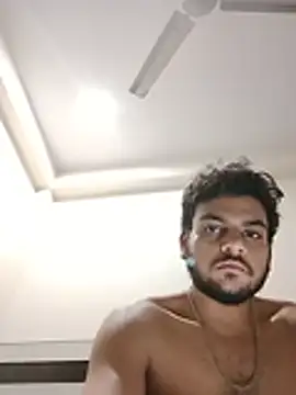 Show de Realcumshow na webcam