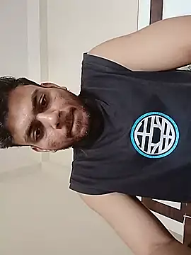Realcumshow's Webcam Show