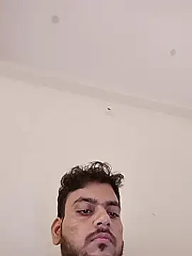 Realcumshow Webcamshow