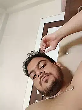 Realcumshow's Webcam Show