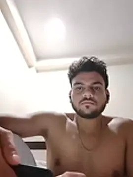 Realcumshow Show in webcam