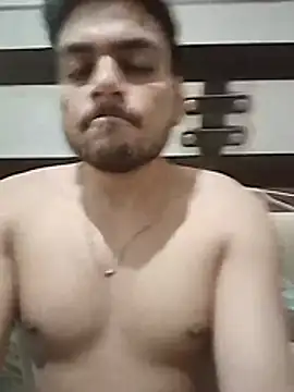 Show modela Realcumshow na web-kameri