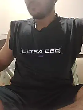 Realcumshow Adlı Modelin Web Kamerası Şovu