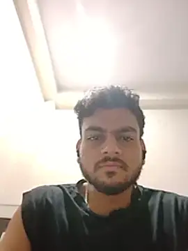 Show modela Realcumshow na web-kameri