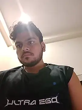 Realcumshow webcam show