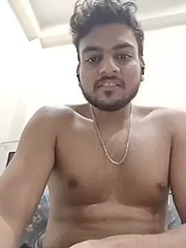 Realcumshow webcam show