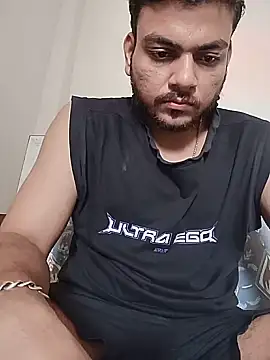 Realcumshow Show in webcam
