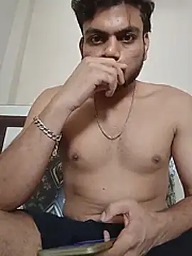 Realcumshow Show in webcam