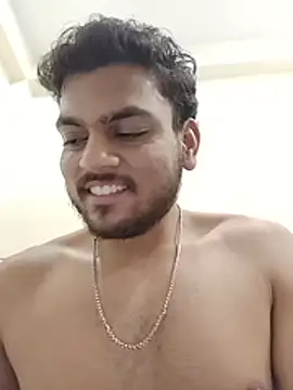 Webkamerová show Realcumshow