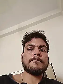 Realcumshow Webcamshow