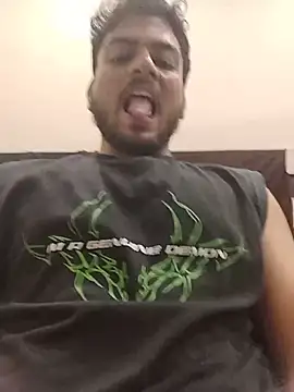 Realcumshow Show in webcam