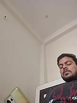عرض كام Realcumshow