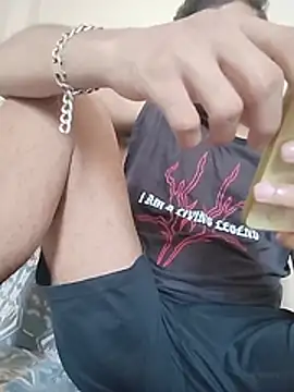 Realcumshow's Webcam Show