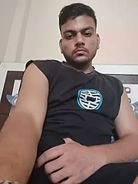 Realcumshow Show Webcam