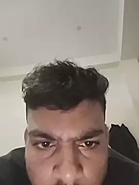 Realcumshow Show Webcam