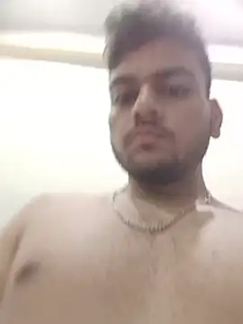 Realcumshow webcam show