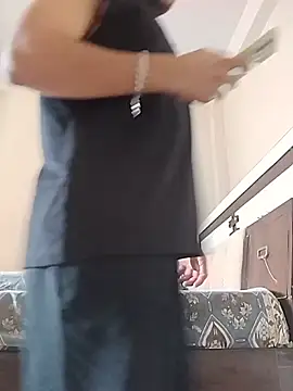 Realcumshow Show Webcam