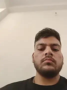 Realcumshow webcam show