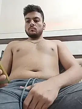 Show modela Realcumshow na web-kameri