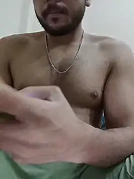 Realcumshow webcam show