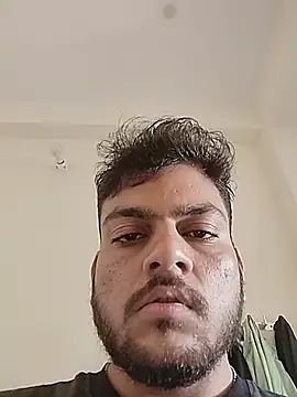 Realcumshow Adlı Modelin Web Kamerası Şovu