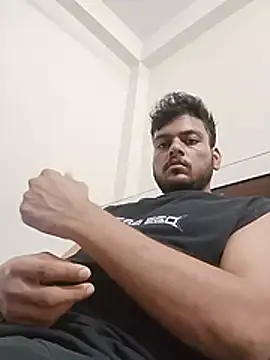 Realcumshow Show in webcam