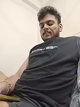 عرض كام Realcumshow