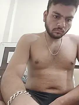 Realcumshow Adlı Modelin Web Kamerası Şovu