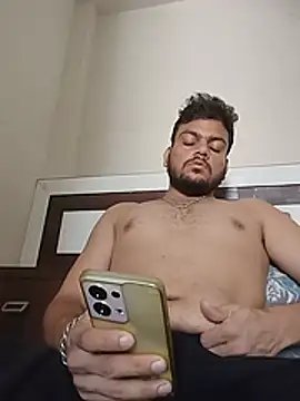 Realcumshow Show in webcam
