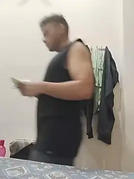 Realcumshow Webcam Show