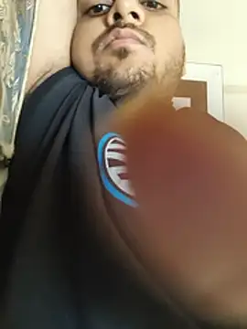 Realcumshow Шоу с уебкамера