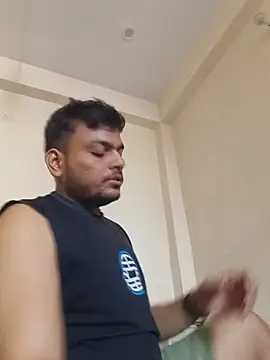 Realcumshow webcam show