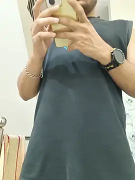 Realcumshow Webcam show
