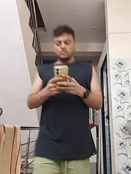 Realcumshow's Webcam Show