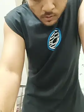 Realcumshow webkamerás műsora