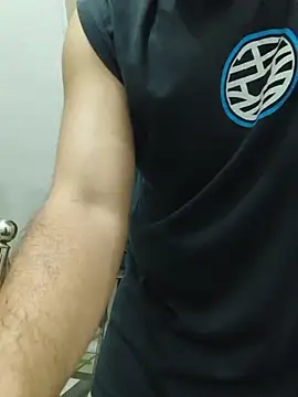 Realcumshow 在線直播表演