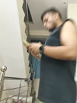 Realcumshow ওয়েবক্যাম শো