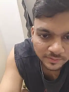 Show de Realcumshow na webcam