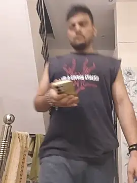 Realcumshow Show Webcam