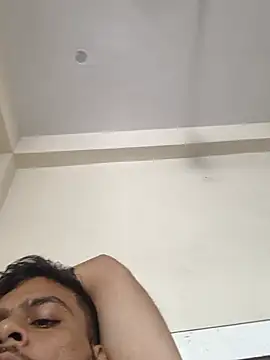 KISHAN_KI_RANDI_BNEGI_KYA Webcam-Show
