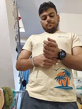 عرض كام KISHAN_KI_RANDI_BNEGI_KYA