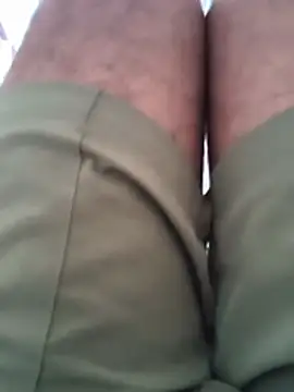 Pertunjukan Kamera Web KISHAN_KI_RANDI_BNEGI_KYA